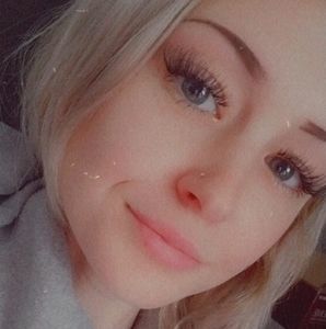 Meet your Posher, Ariana